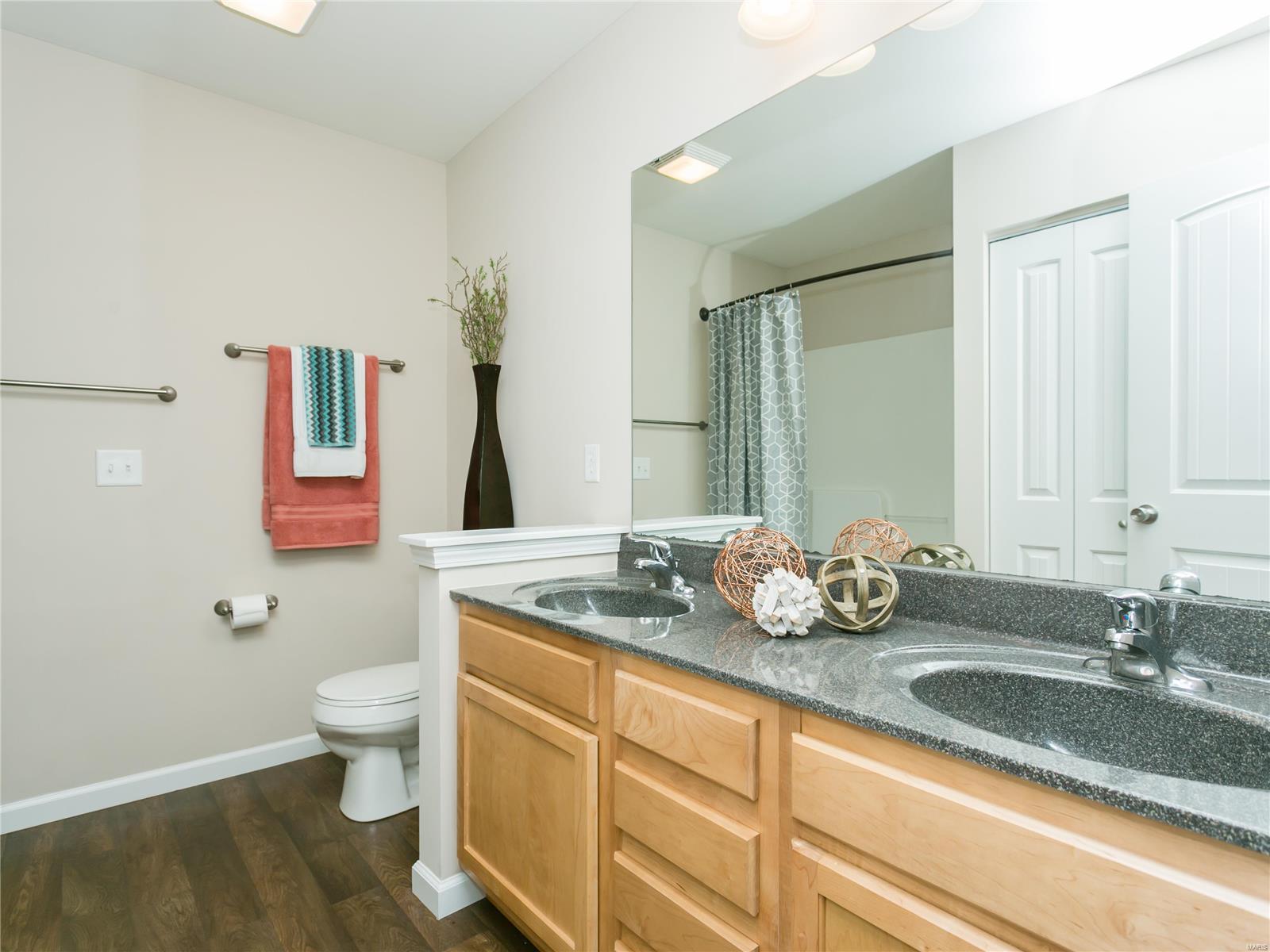 Hyland Green #6 - Residential Lease