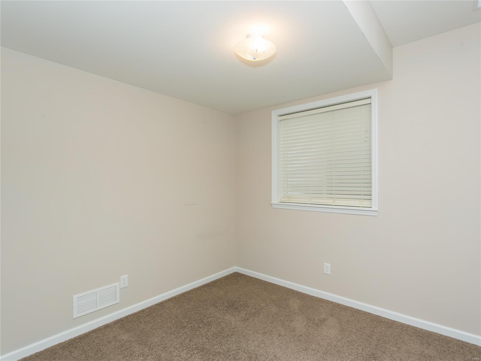 Hyland Green #6 - Residential Lease