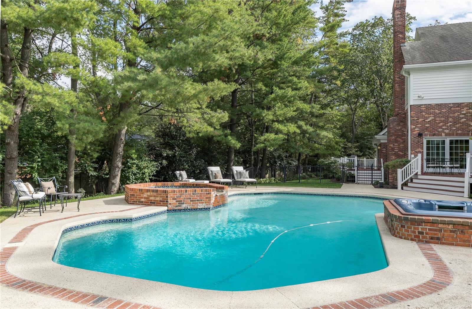 Greystone Place Two - Residential