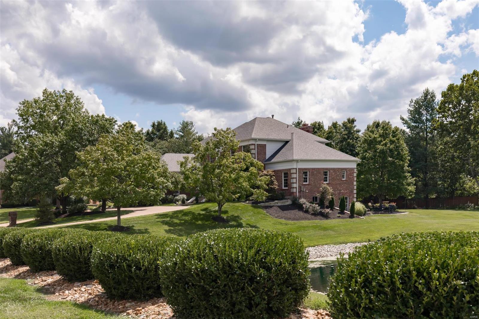 Bellerive Spgs - Residential