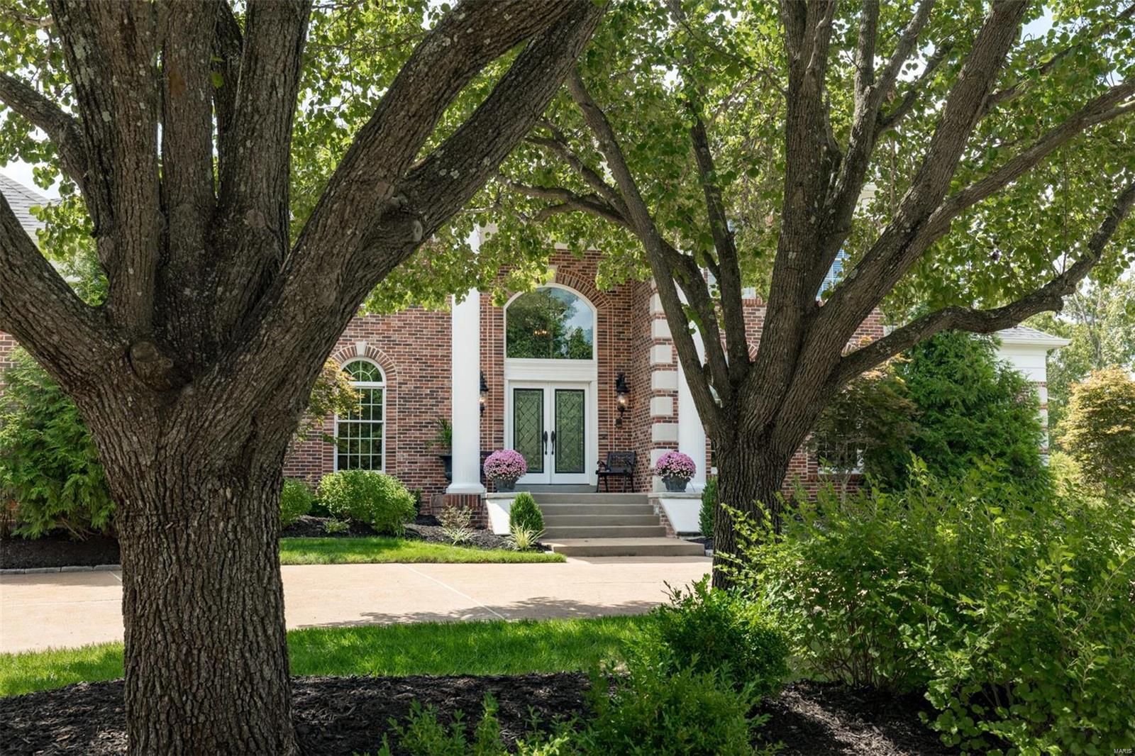 Bellerive Spgs - Residential