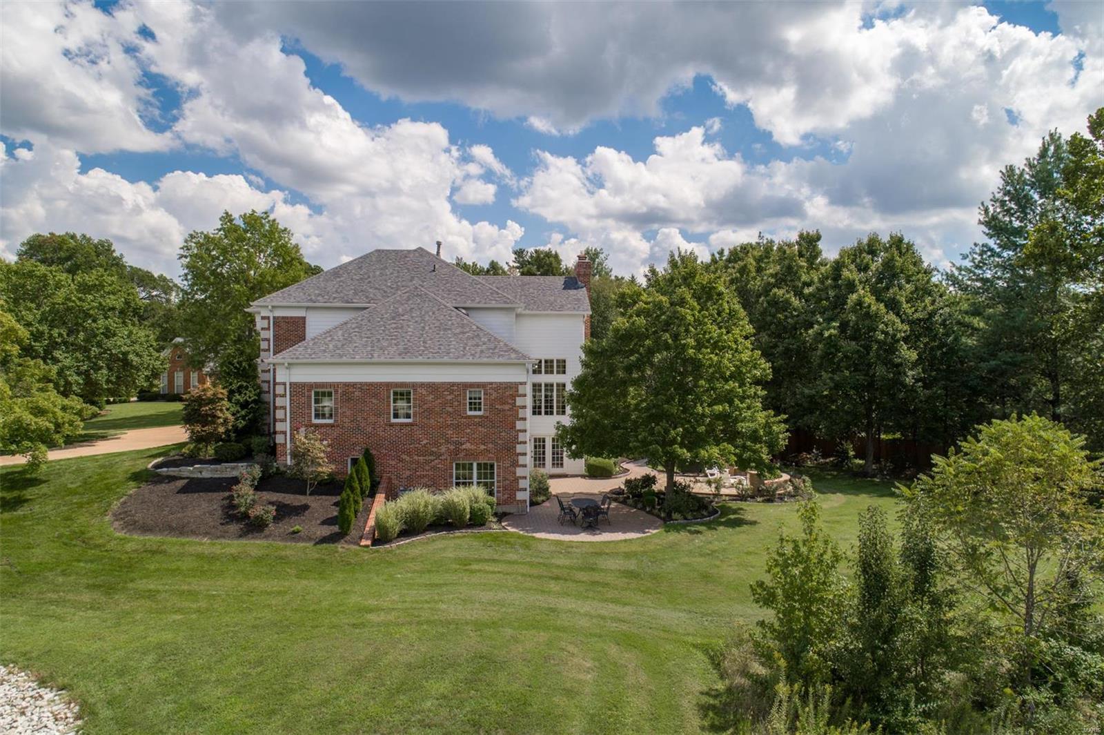 Bellerive Spgs - Residential