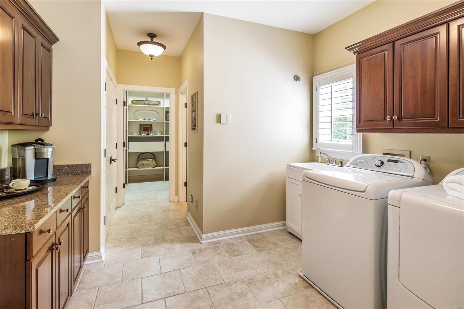 Bellerive Spgs - Residential