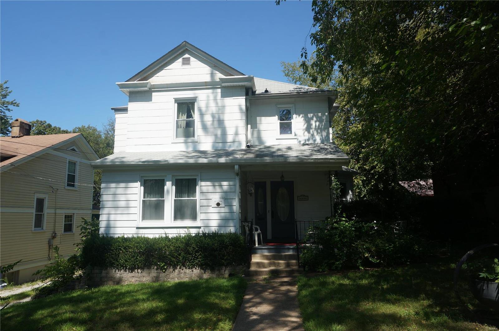 Tuxedo Park - Residential