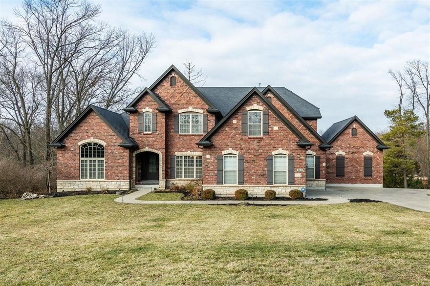 Welcome home to 543 Oakhaven Lane located in the heart of Creve Coeur. New in 2011, this truly tasteful Ladue Schools residence is move-in ready with 6 bedrooms, 6½ baths & a boundless array of terrific features. Each bedroom is en-suite with walk-in closets in each. A beautiful gourmet kitchen with Jenn-Air appliances, a large center island with built-in dishwasher and wine cooler, and lots of counter & cabinet space. Cozy comfort with two gas-burning fireplaces. In addition to the main-floor master, an “In-Law Suite” is also located on the main level. A nice-sized family room is situated on the upper level & a terrific recreation area in the lower with a convenient kitchenette adjacent, just ready for your entertaining events. Other wonderful amenities include a fantastic location, lots of storage space, a 3-car side-entry garage with workshop area, cul-de-sac lot and so much more. Please be sure to schedule an appointment soon and be ready to call 543 Oakhaven Lane “HOME”.