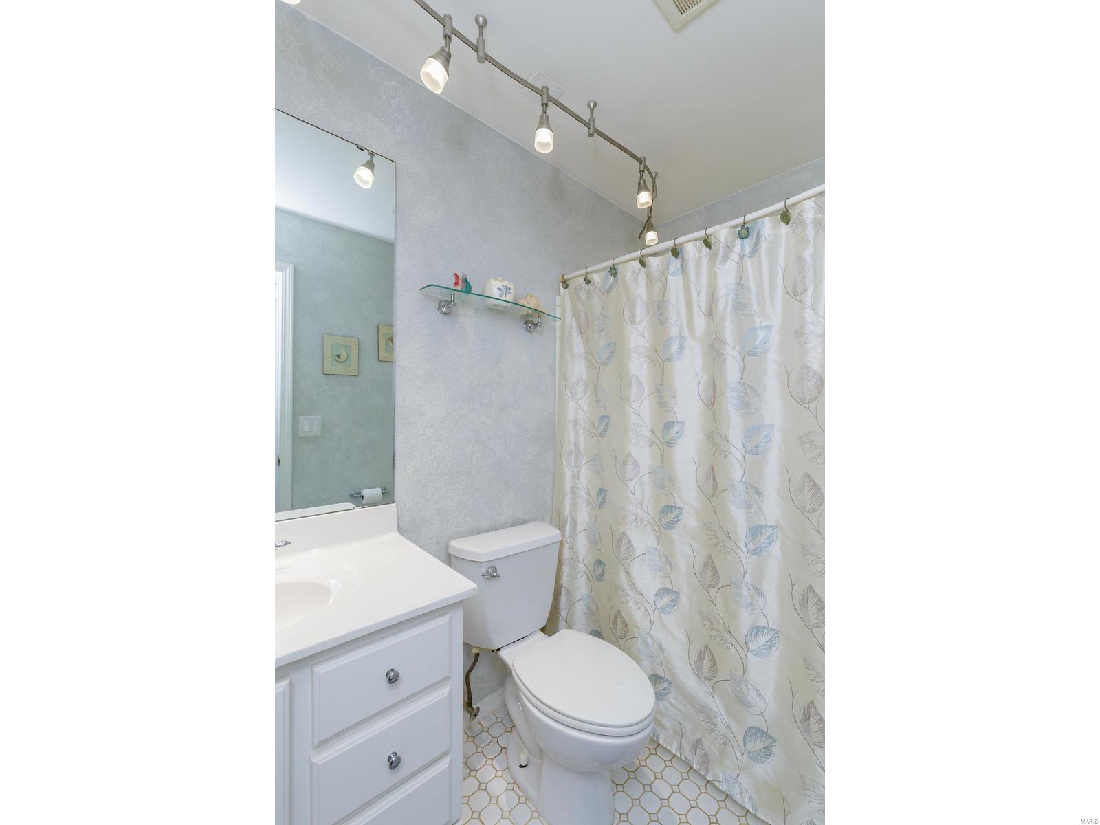 Country Lane Woods First Add - Residential