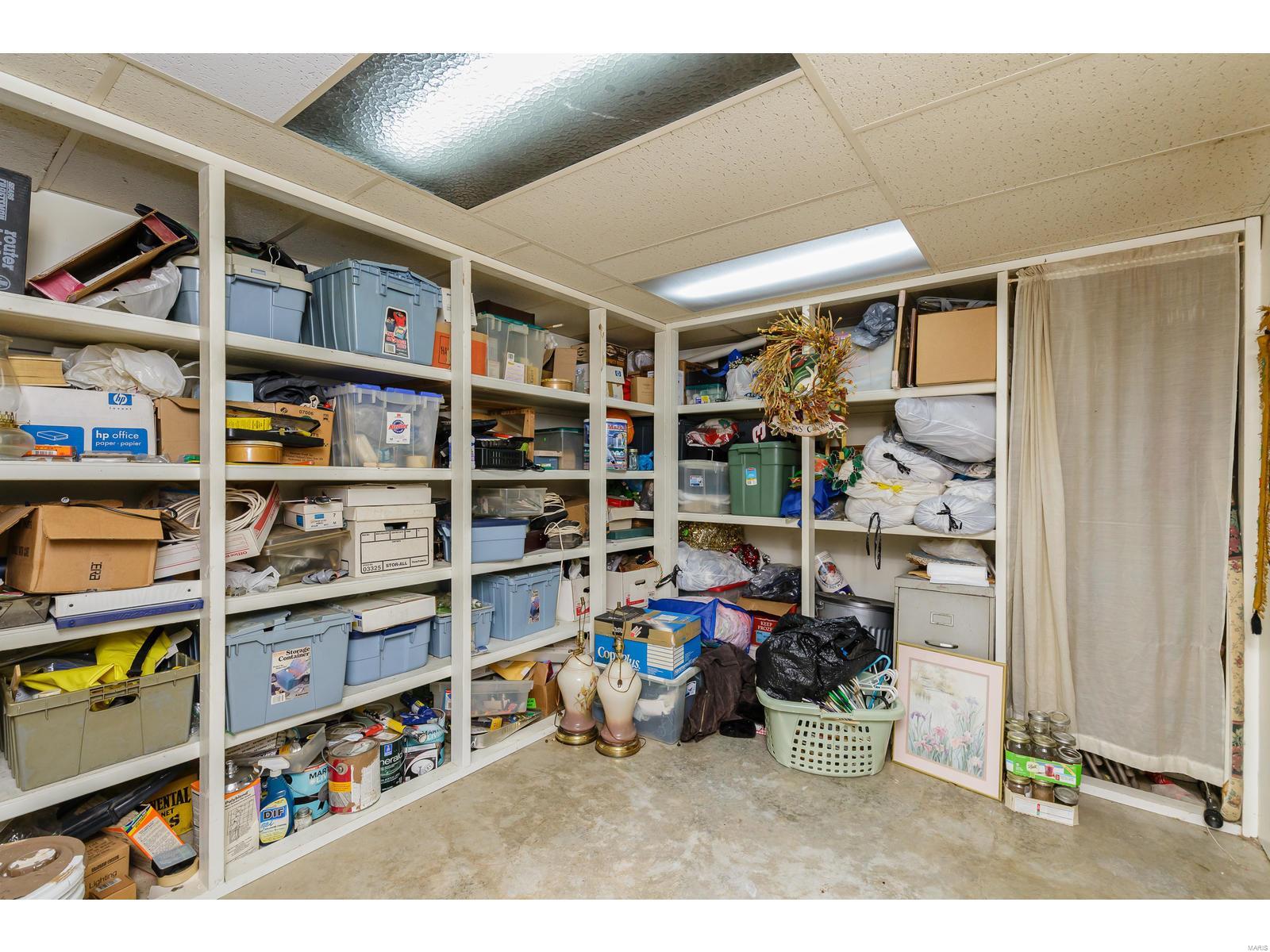 Country Lane Woods First Add - Residential