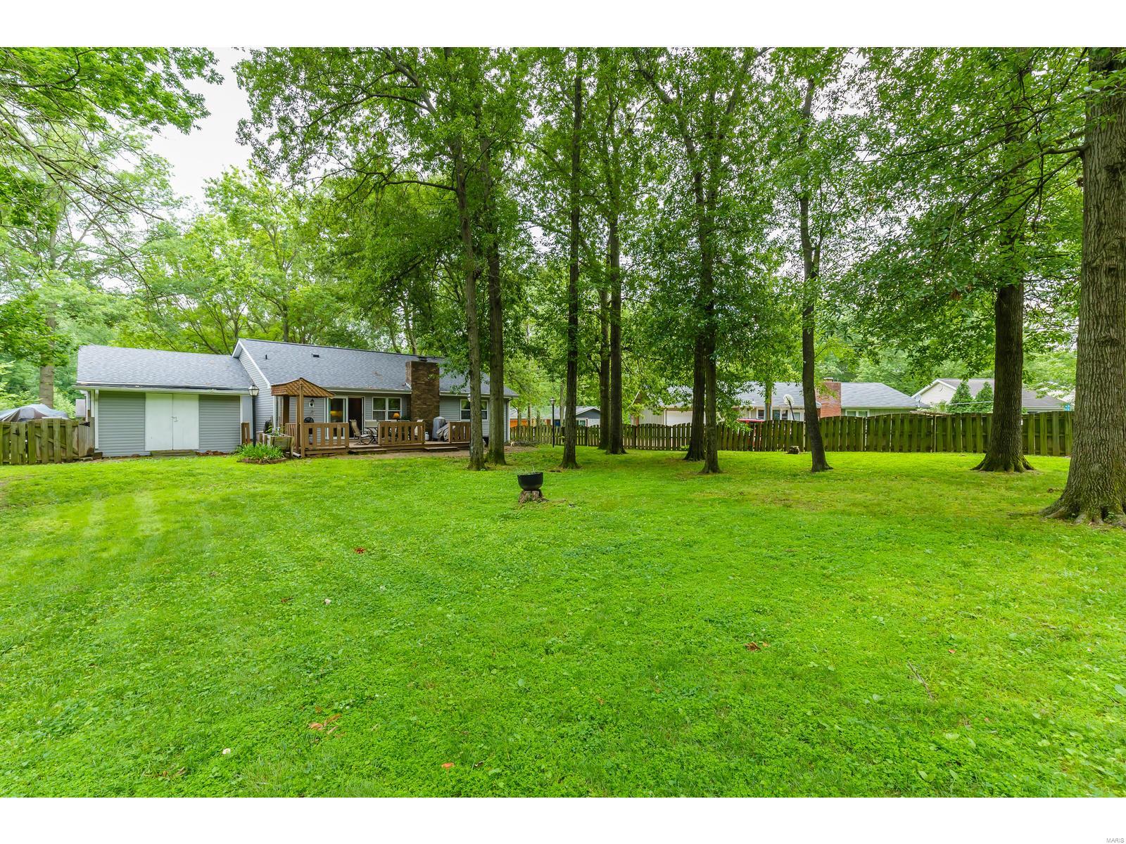 Country Lane Woods First Add - Residential