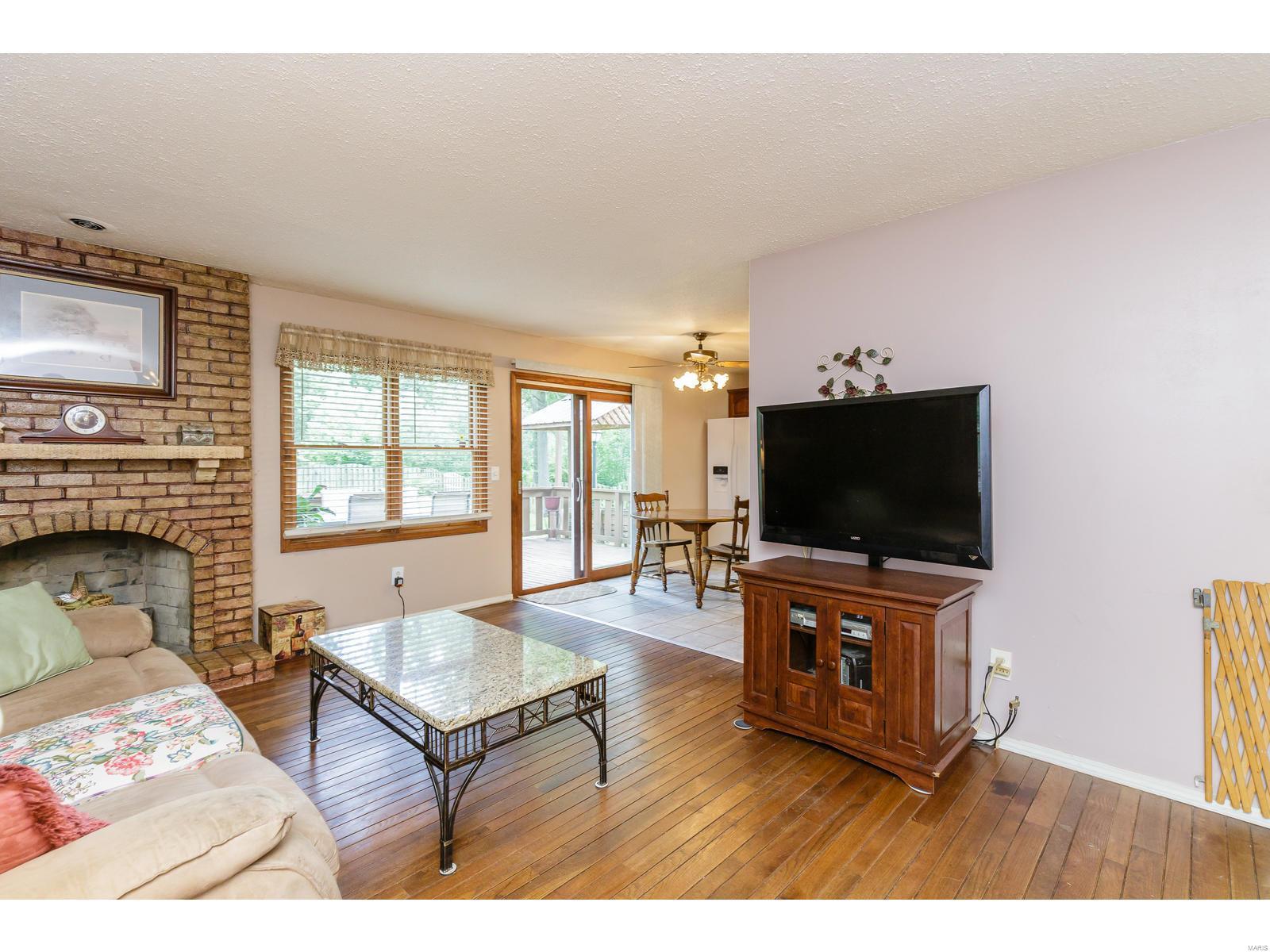 Country Lane Woods First Add - Residential