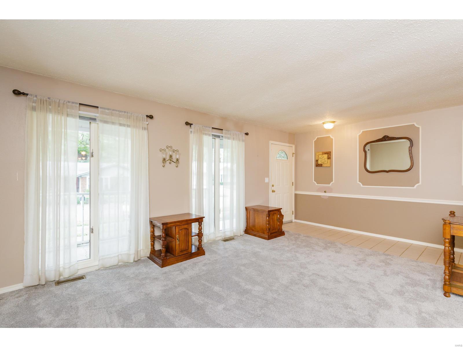 Country Lane Woods First Add - Residential