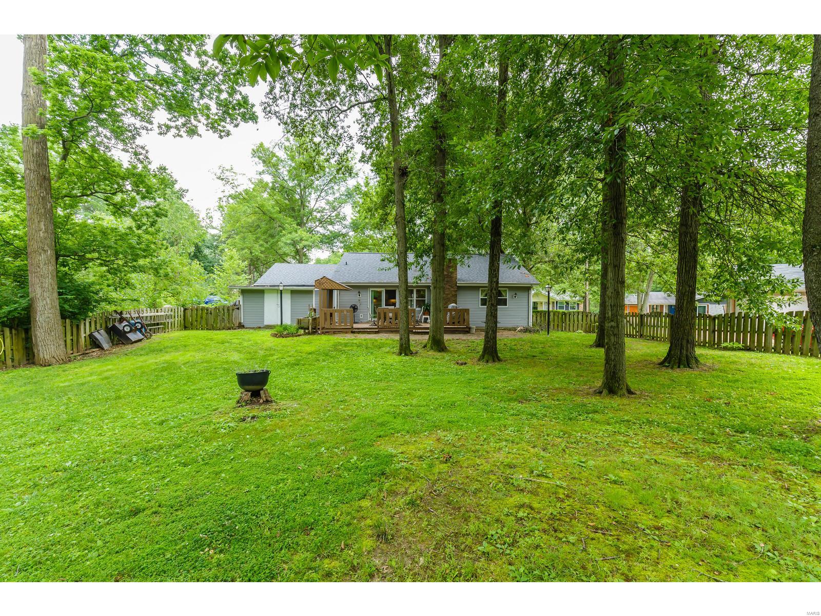 Country Lane Woods First Add - Residential