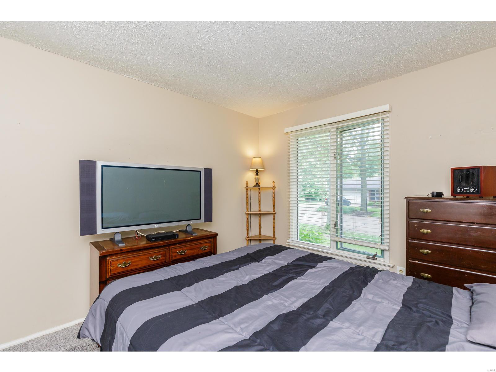 Country Lane Woods First Add - Residential