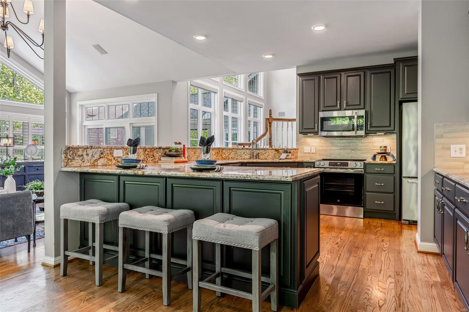 Whitmoor Country Club #102 - Residential