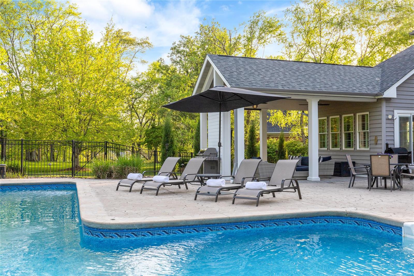 Whitmoor Country Club #102 - Residential