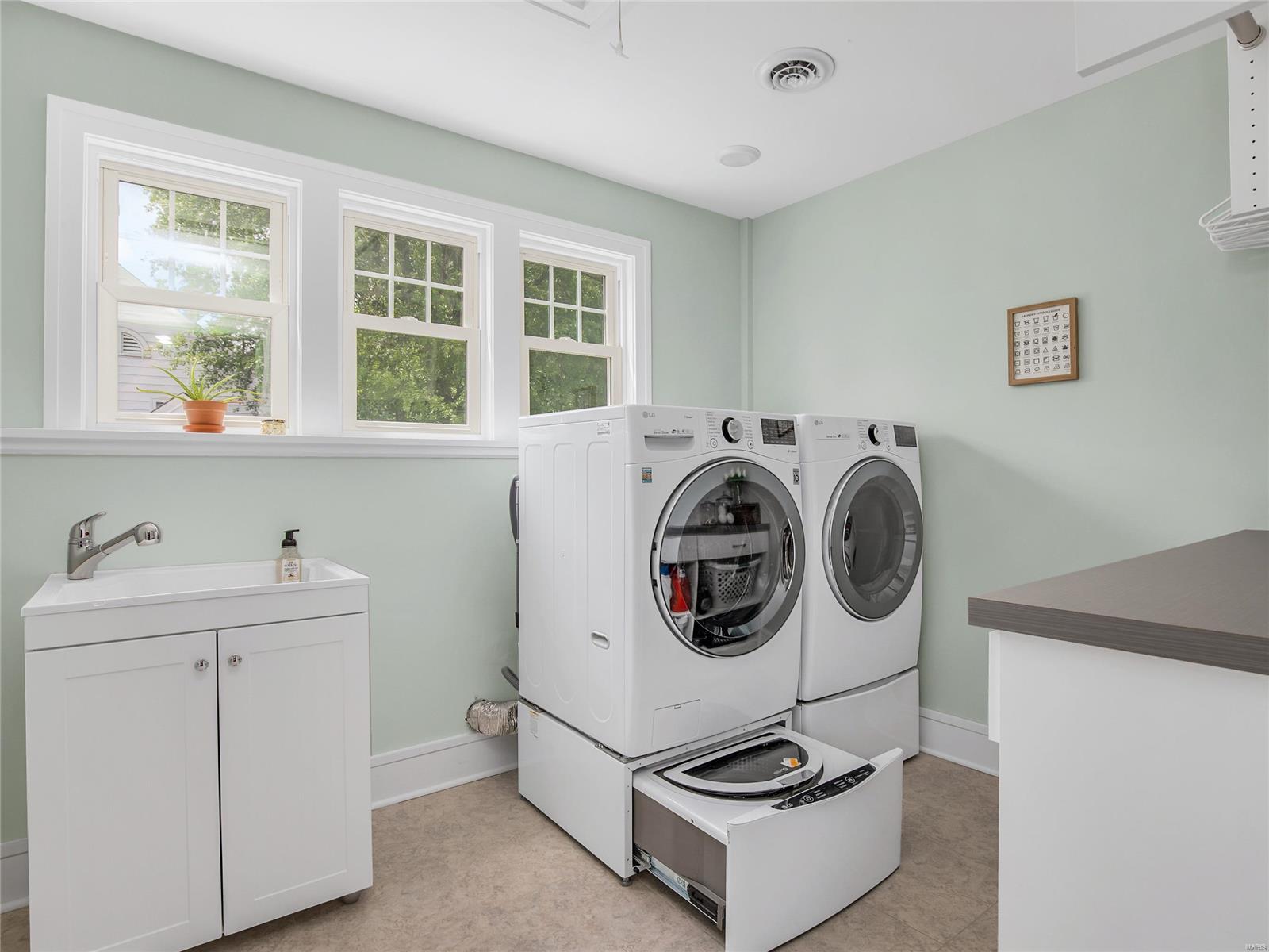 Nellie Vail Plant - Residential