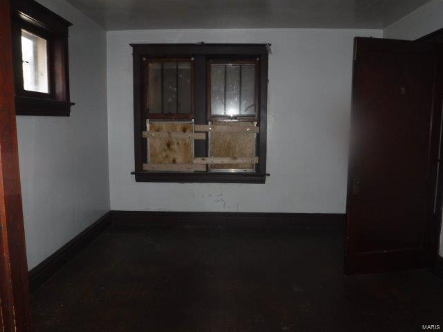 St Louis Commons Add - Residential Income