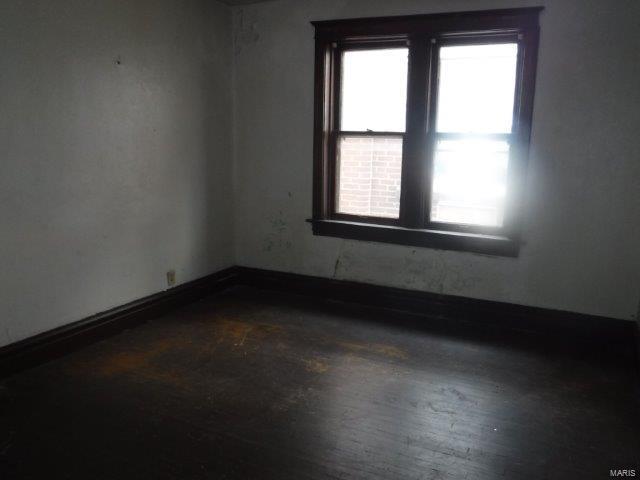 St Louis Commons Add - Residential Income