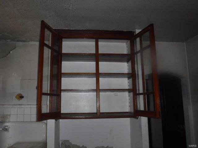 St Louis Commons Add - Residential Income