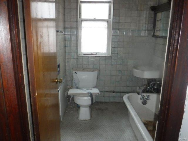 St Louis Commons Add - Residential Income