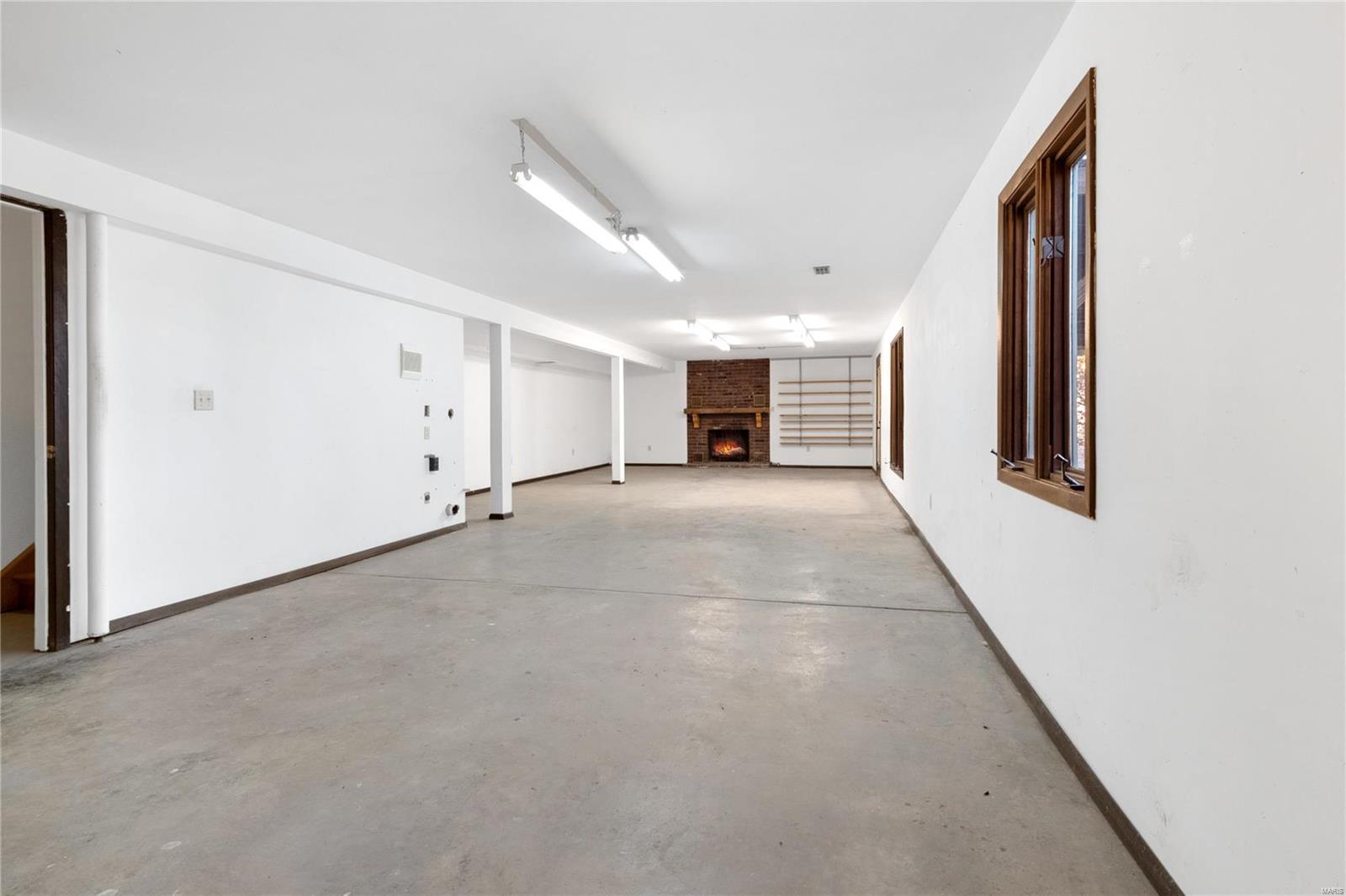 Lakewood Hills Crystal Lake Add - Residential