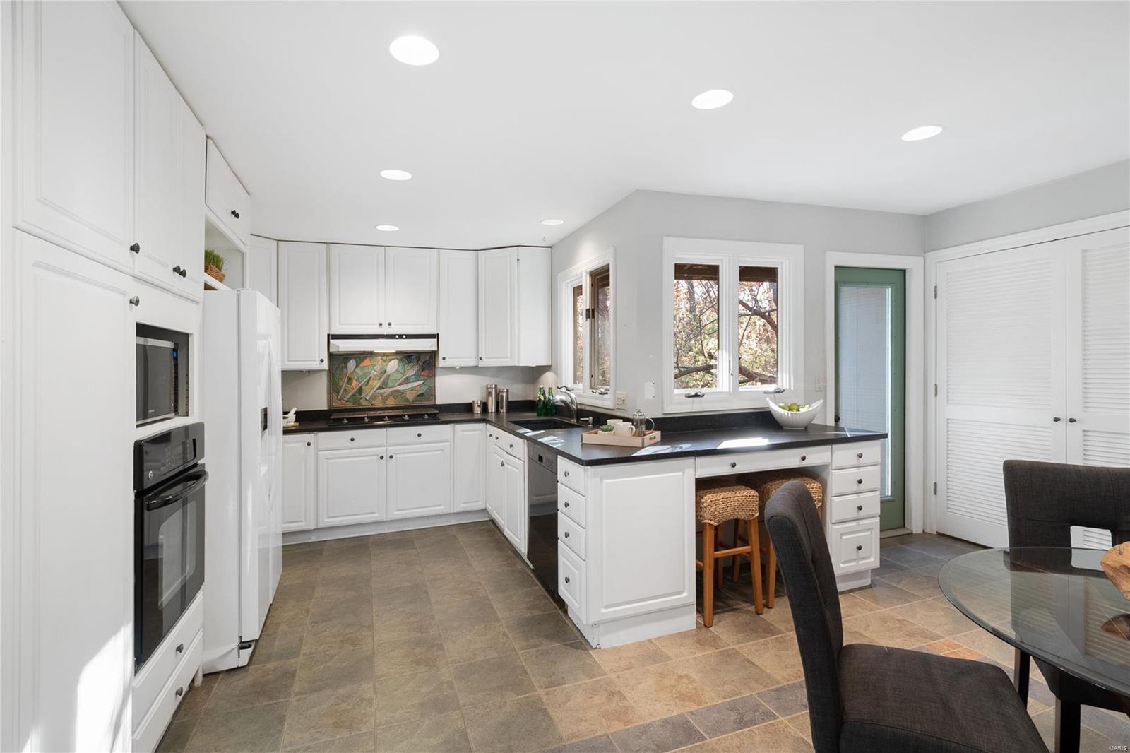 Lakewood Hills Crystal Lake Add - Residential