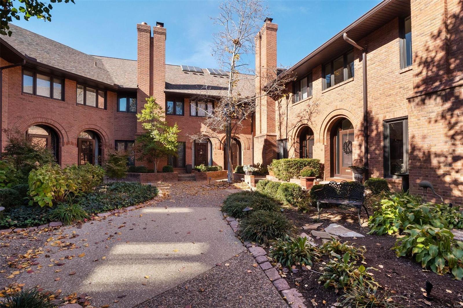 Central Pointe Condo - Residential