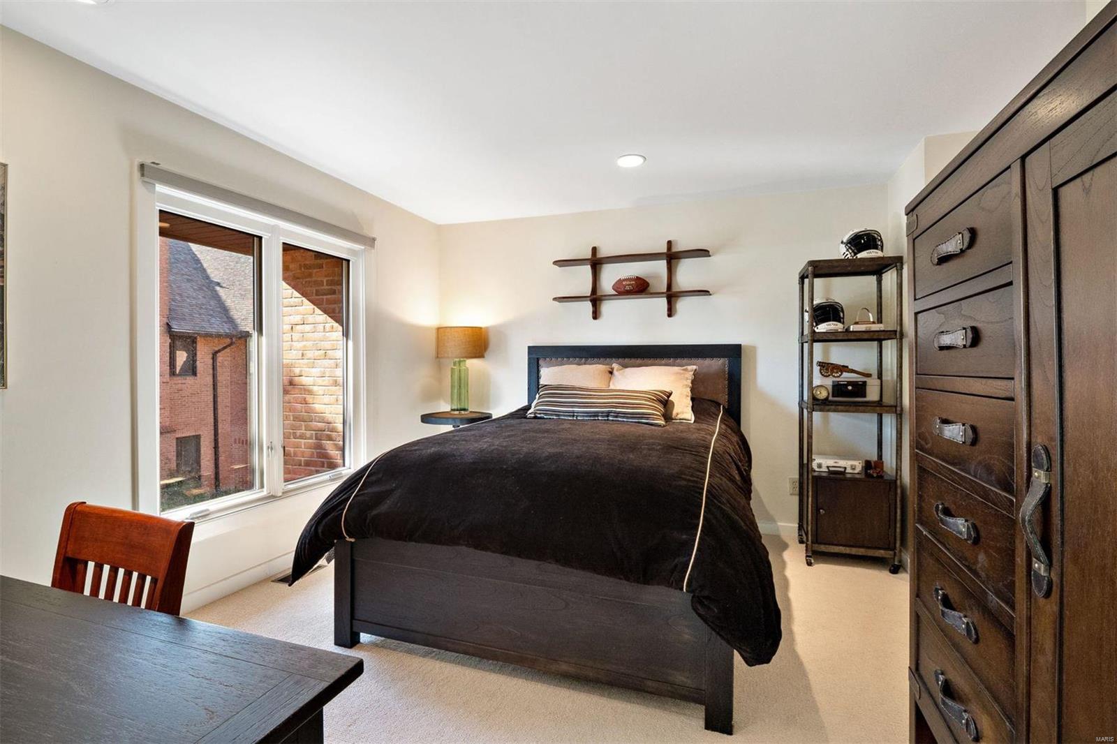 Central Pointe Condo - Residential