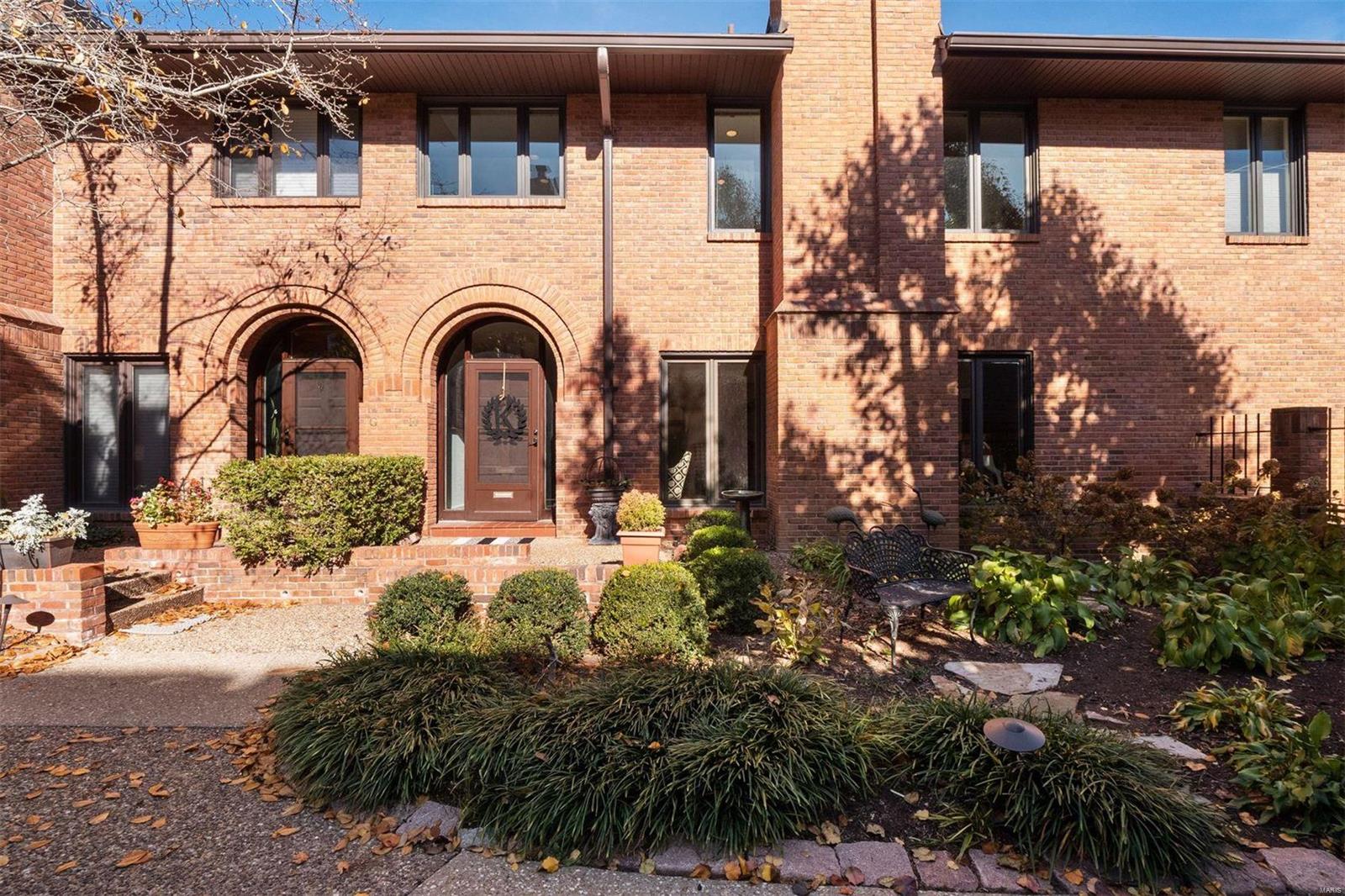 Central Pointe Condo - Residential