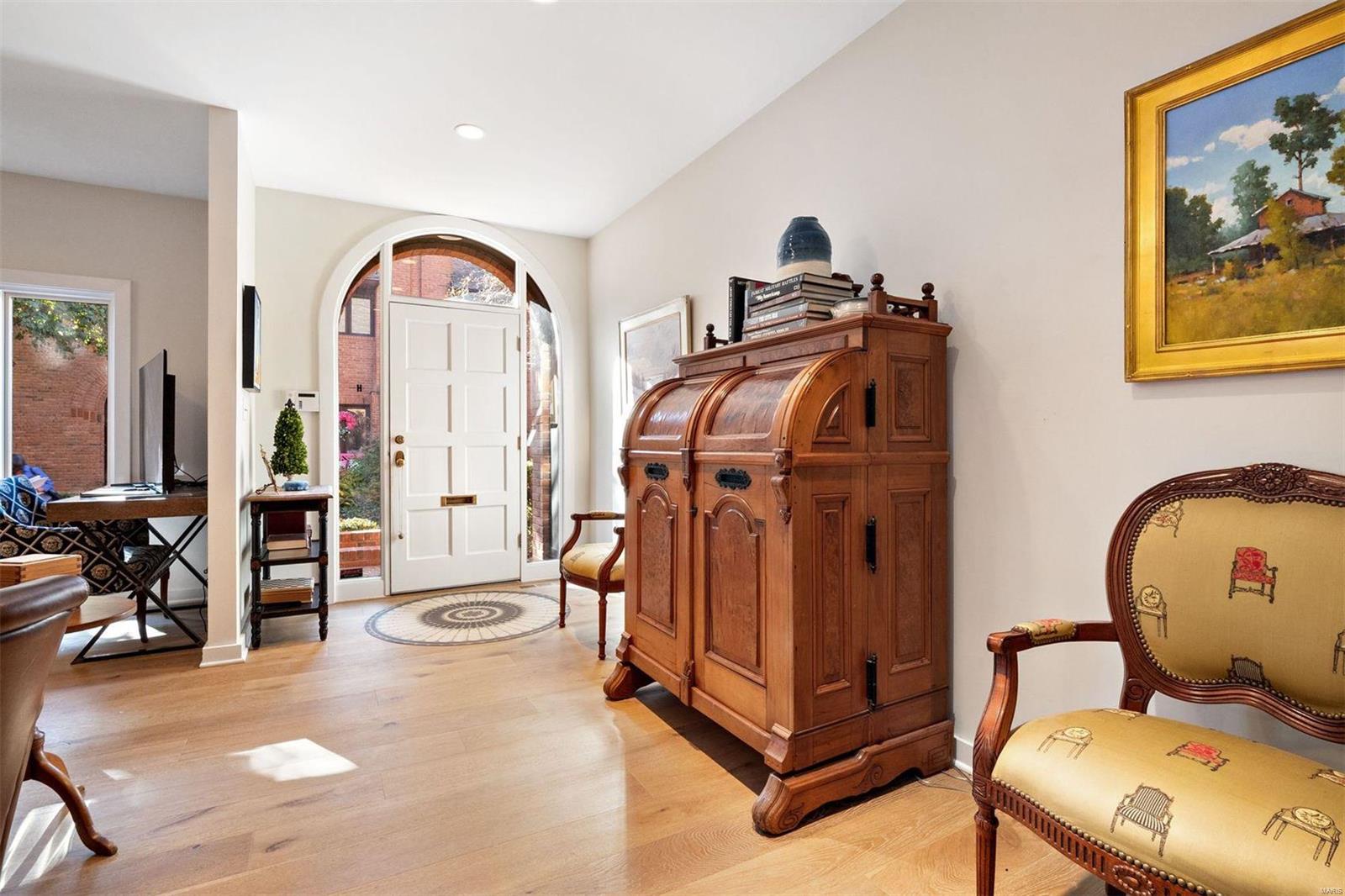 Central Pointe Condo - Residential