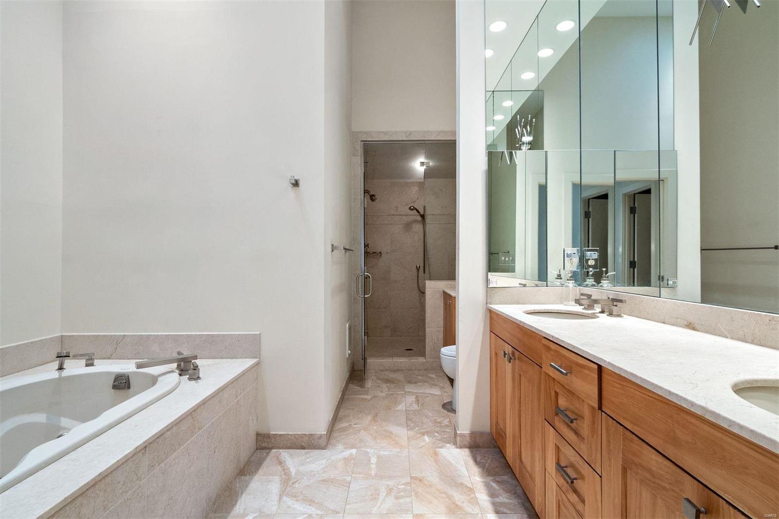 Central Pointe Condo - Residential