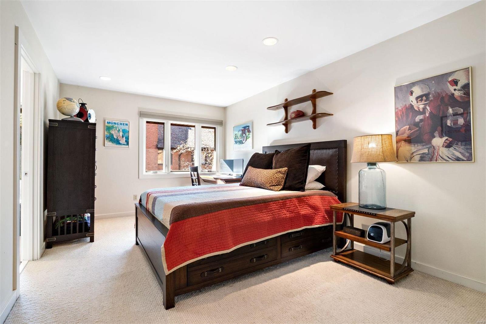 Central Pointe Condo - Residential