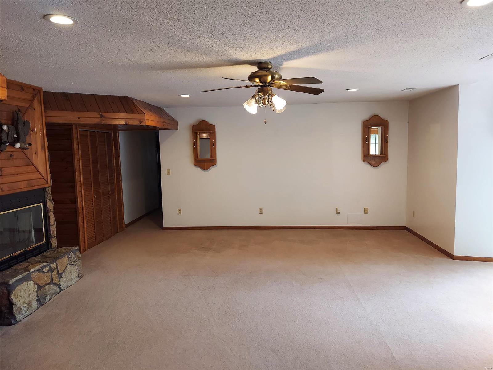 Fox Run - Residential