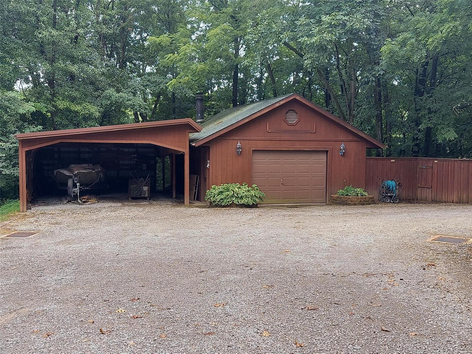 Fox Run - Residential