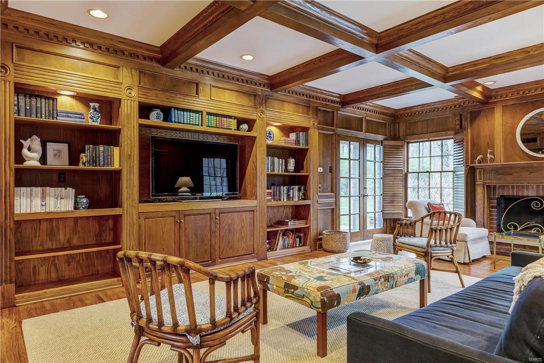 Log Cabin Estates Lts 3 Thru 7 Amd - Residential