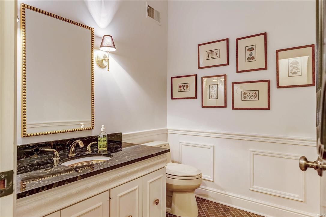 Log Cabin Estates Lts 3 Thru 7 Amd - Residential