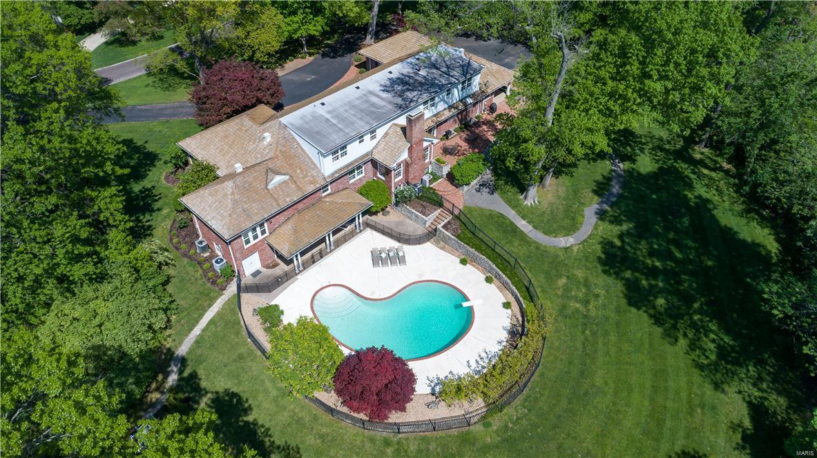 Log Cabin Estates Lts 3 Thru 7 Amd - Residential