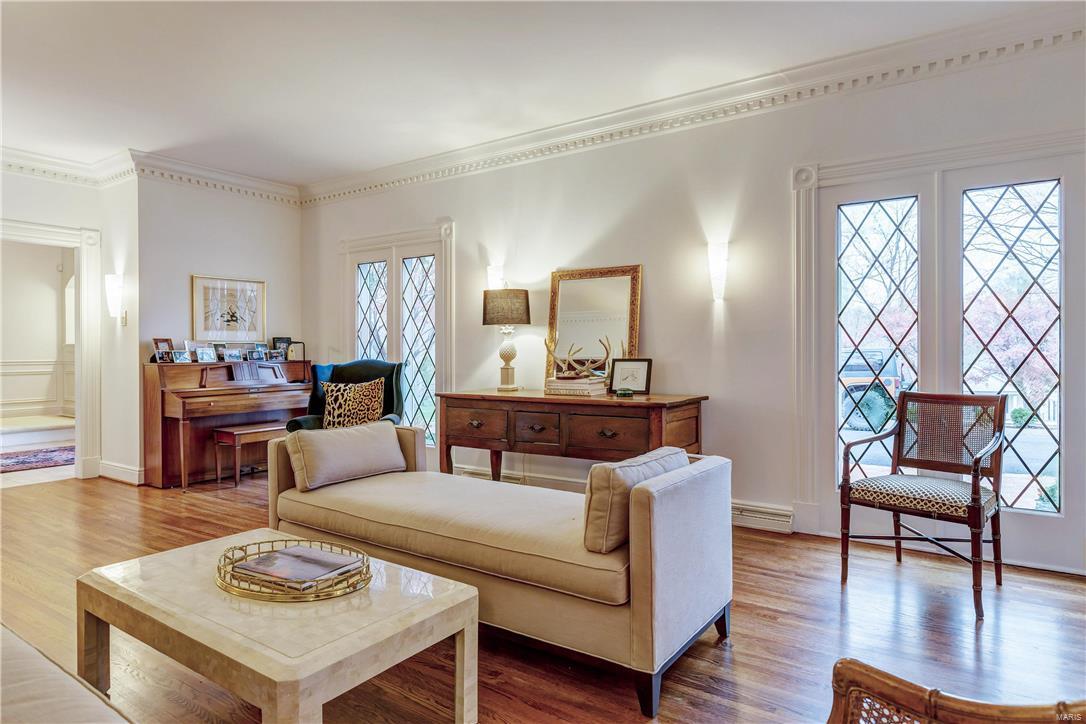 Log Cabin Estates Lts 3 Thru 7 Amd - Residential