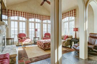 Bluffs/St. Albans - Residential