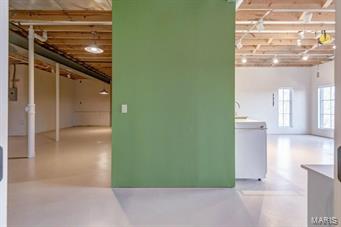 Bluffs/St. Albans - Residential