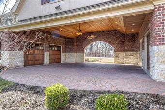 Bluffs/St. Albans - Residential