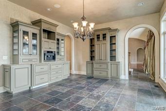 Bluffs/St. Albans - Residential