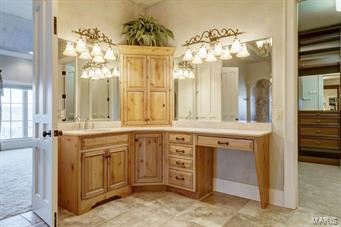 Bluffs/St. Albans - Residential