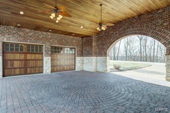 Bluffs/St. Albans - Residential