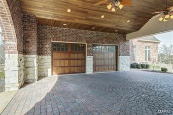 Bluffs/St. Albans - Residential