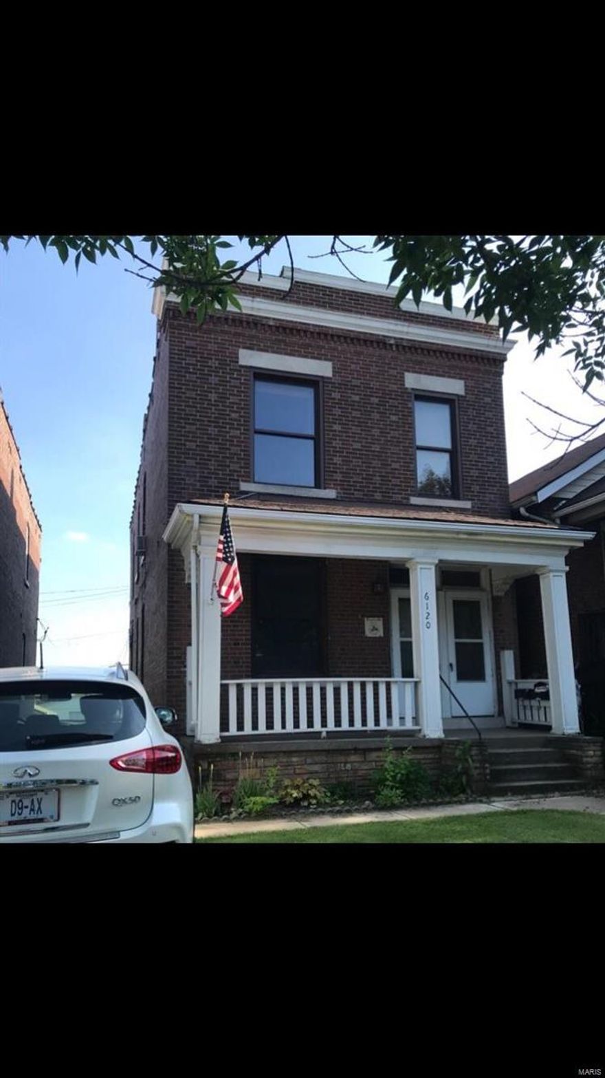 Est.1910. Wanting to simplify? Why not buy an investment that you can live in? This 2 family has a new lease starting 4/1 w/ the 2nd unit opening up 5/31, just in time for you to move in! 2 charming 1 bed/1 bath units complete this residence-both have an open living space w/exposed brick walls, of the moment decor, lofty ceilings, & ample natural light creating an airy feel. If you need to leave your unit, you are 5 minutes from iconic St. Louis landmarks(The Zoo, Forest Park) and 10 minutes from everything else(Clayton, St. L city,The Hill,Botanical Gardens). Or you can just take a 5 minute walk to arrive at the Dogtown business district-pick up a pizza from Felix's, or grab a pint at Seamus McDaniels, get a key made at the hardware store, order a cake from the bakery. Catch some more fresh air in the rock lined no maintenance back yard surrounded by apple trees! Life can be complicated-it's time to get back to basics with your easily managed investment.Reserve your appointment today!