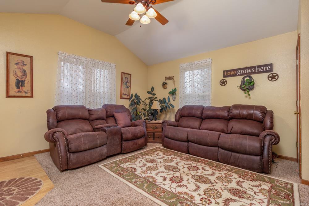 MERRIMEADOWS - Residential