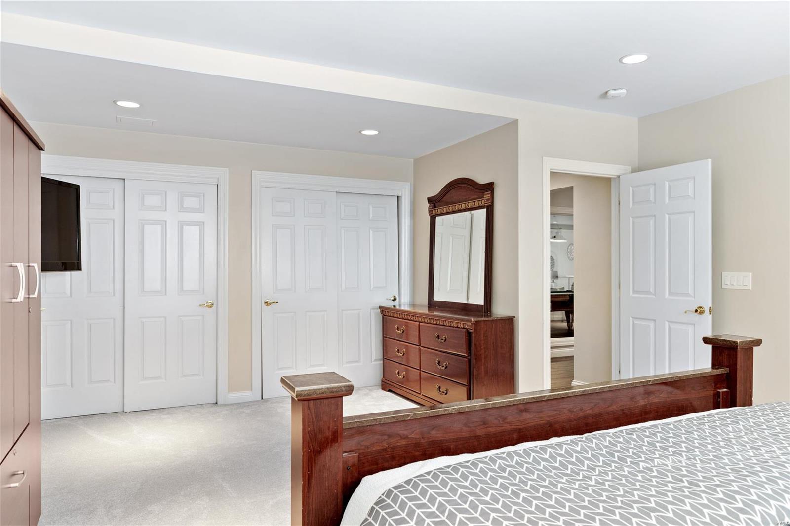 Topping Pointe Estates - Residential