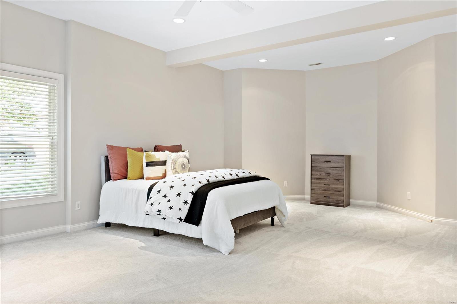 Topping Pointe Estates - Residential