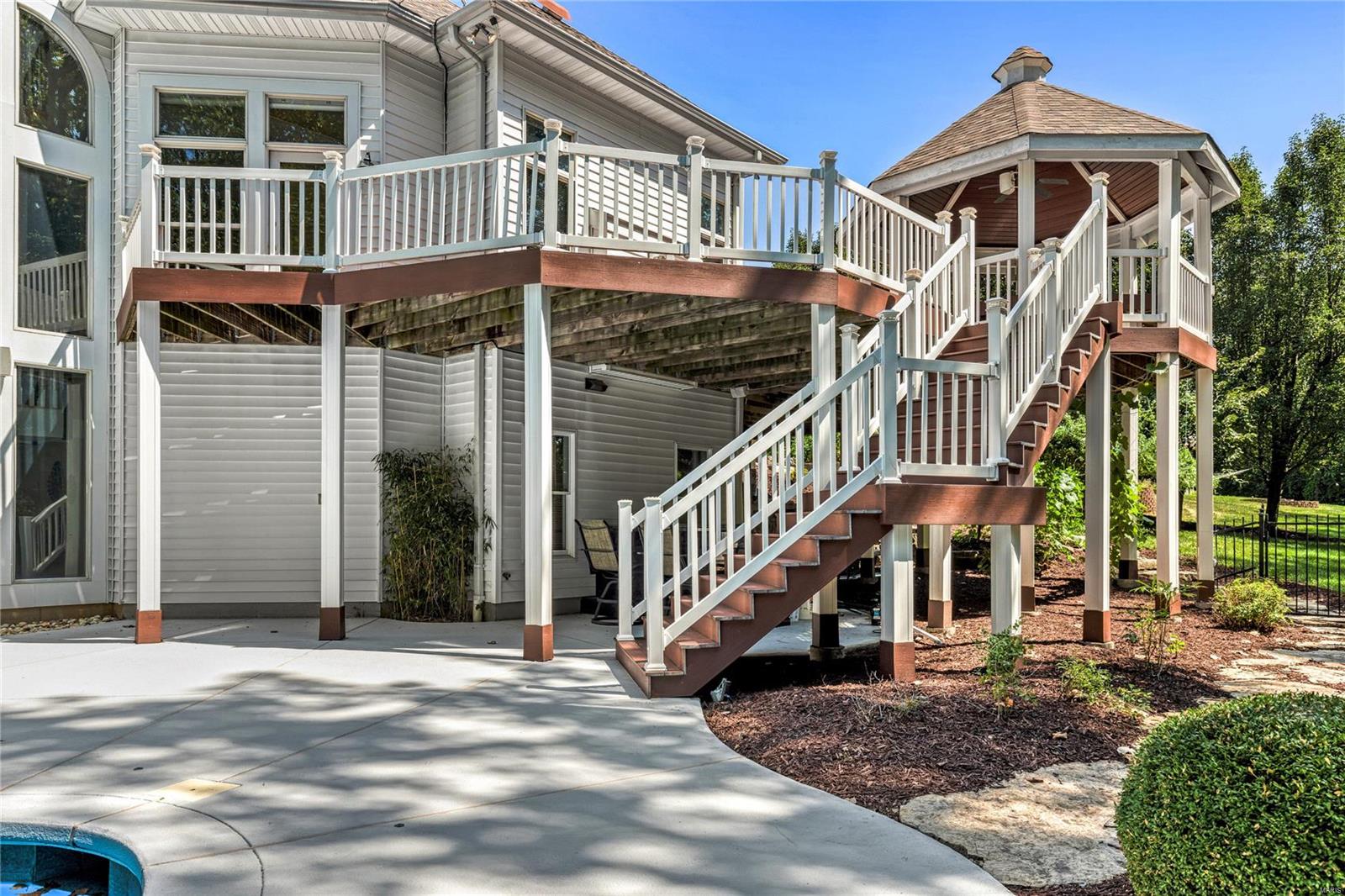 Topping Pointe Estates - Residential