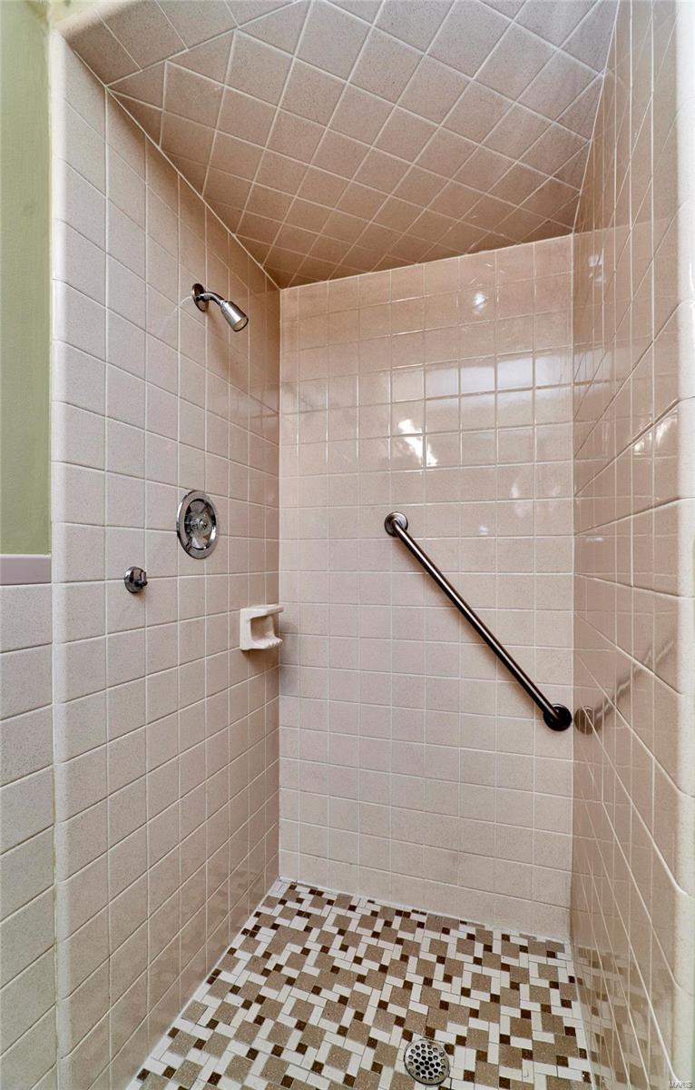 Carmel Woods Estates - Residential
